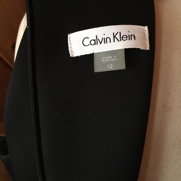NWT Calvin Klein Dress - Picture 3 of 5